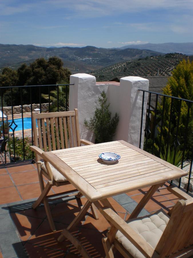 Cortijo La Haza Bed & Breakfast Iznajar Exterior photo